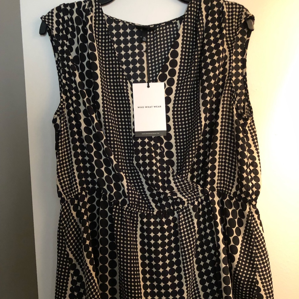 Sleeveless Empire Top